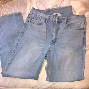 light wash jeans